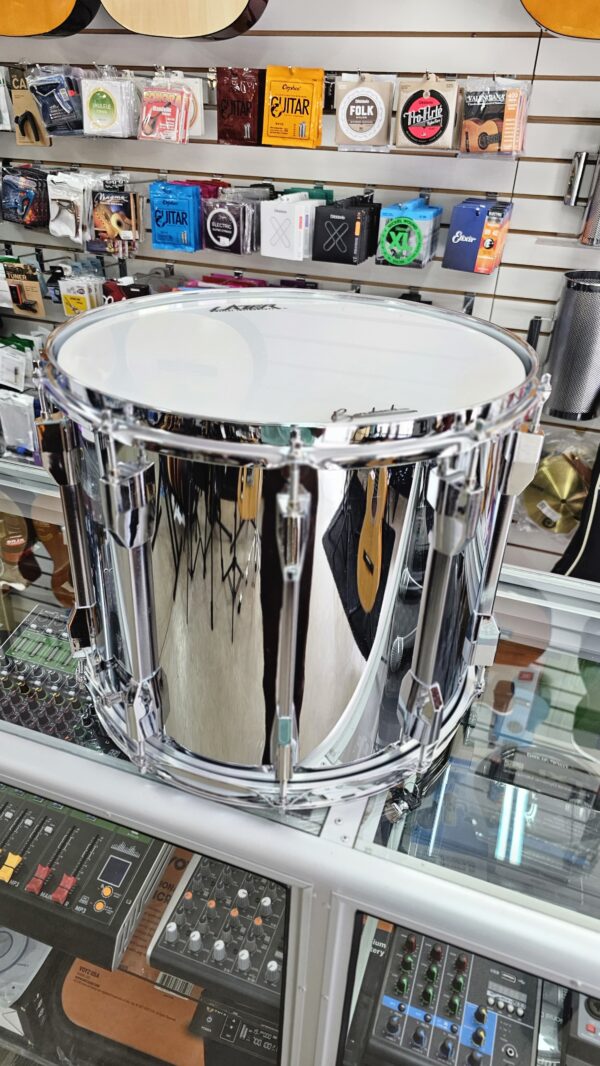CAJA PANAMEÑA METALICA 14X12" CROMADO LAZER P948